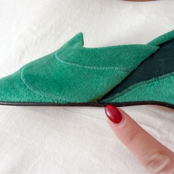 1970s Charles Jourdan Wedge Mules Green Velvet Rare Guy Bourdin Heels - Picture 8 of 14